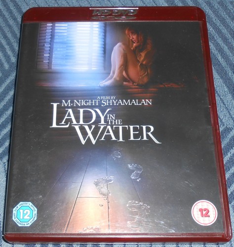 Lady the water - water, dvd